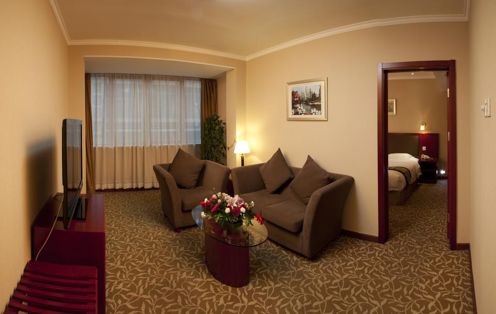 Beijing Chong Wen Men Hotel Room photo